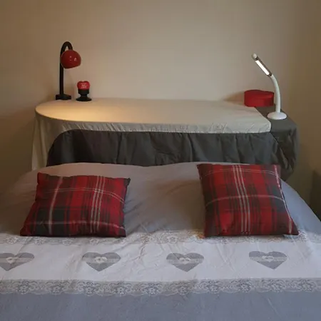 Holiday home Maison, Grand Jardin, 8 Min A Pied, Piste Cyclable, 6 Couchages